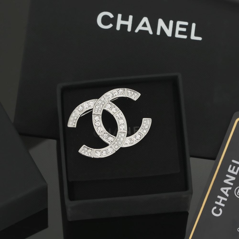 Ch**el brooches